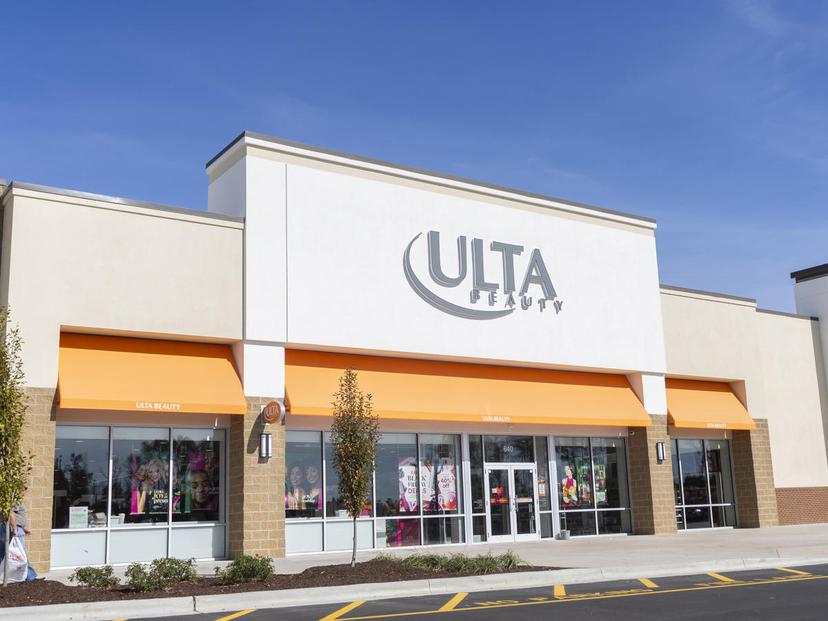 Ulta Beauty (NASDAQ:ULTA) Sees Price Target Increase to $600 by Robert W. Baird