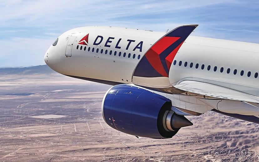 Delta Air Lines (NYSE:DAL) Surpasses EPS Estimates but Misses on Revenue