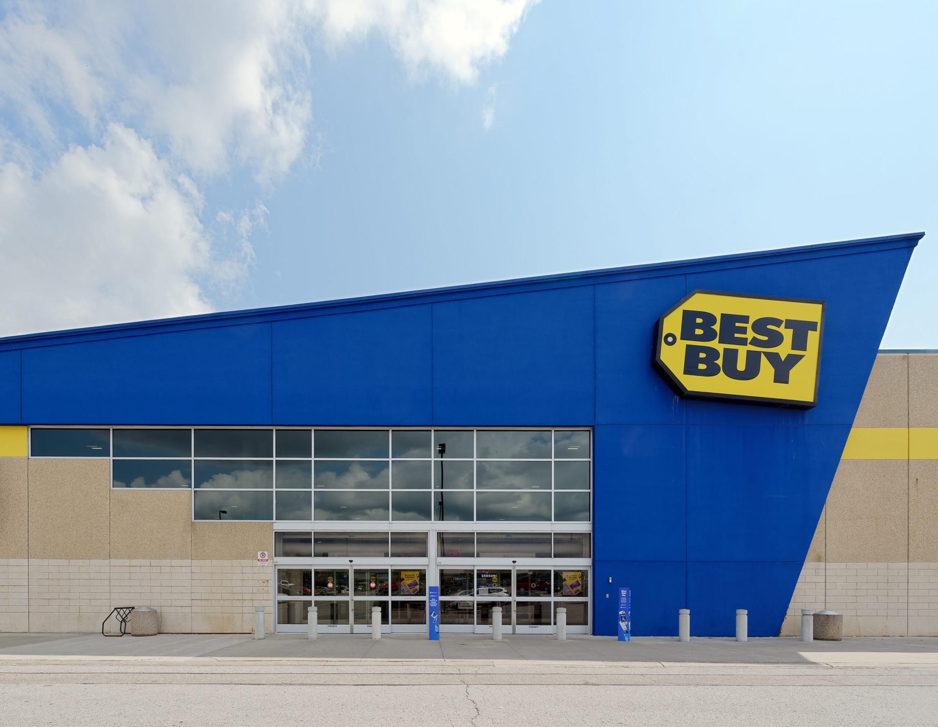 Best Buy (NYSE: BBY) Stock Analysis: Price Target Raised Amid Strong Q1 Earnings