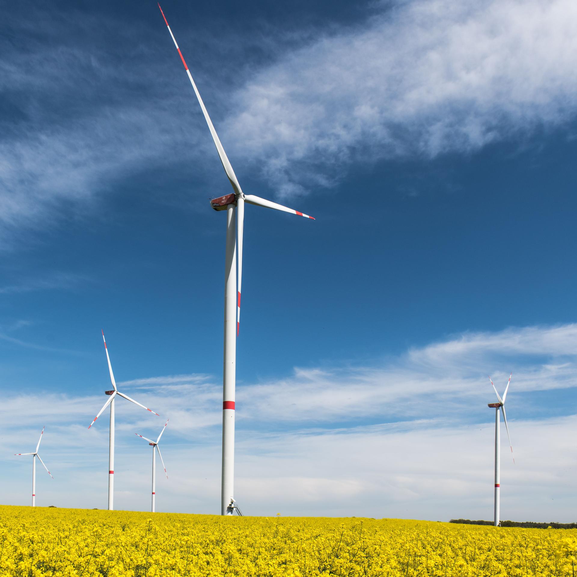 Bloom Energy (NYSE: BE) Powers AI Data Centers Amid Surging Demand