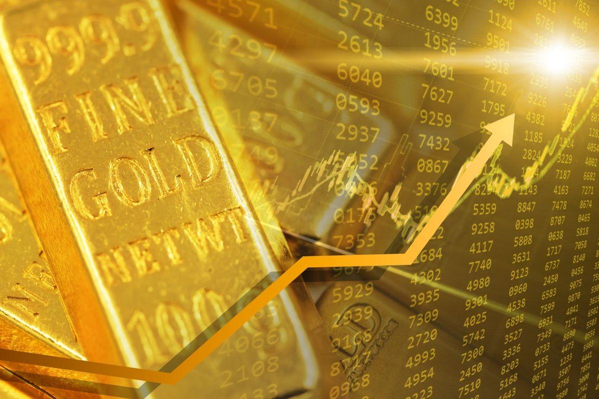 Gold Rebounds Above $5,180 As Tariffs And Iran Talks Lift Haven Bid
