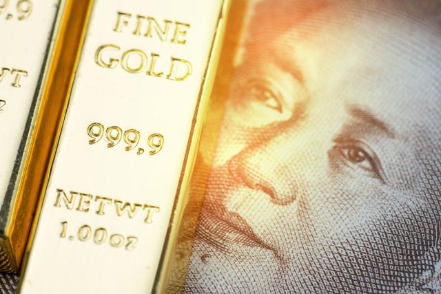 Gold Whipsaws As China Leverage Tightens, ETFs Stir Volatility