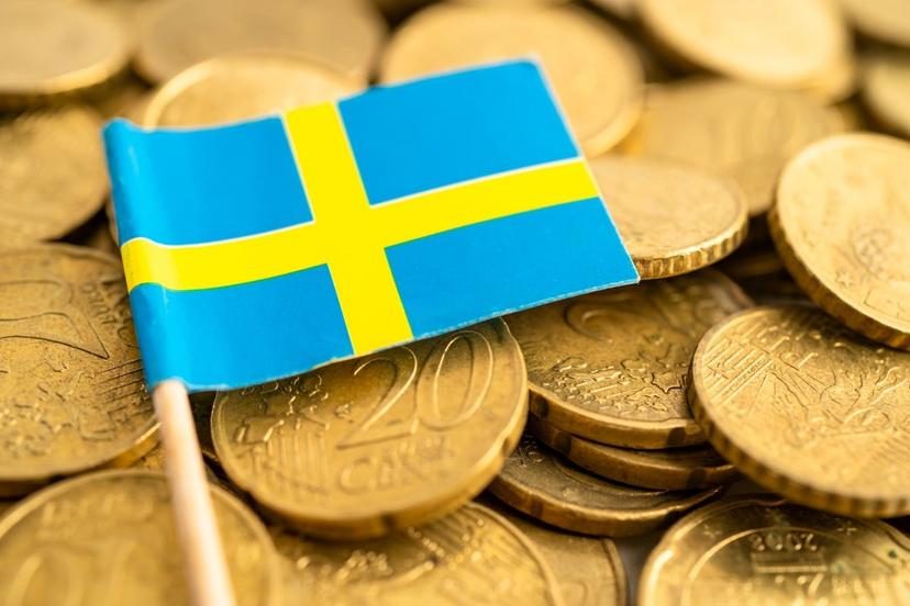Sweden Warms To Euro As Trump Era Raises Krona Risk