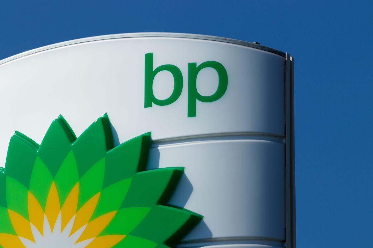 BP Pauses Buybacks After Fourth-Quarter Profit, Debt In Focus