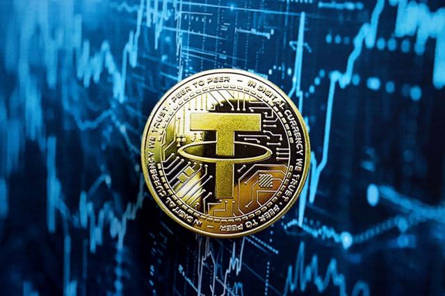 Tether Buys 27 Tons of Gold, Shifting Crypto Reserve Trade