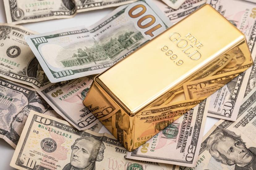 Gold Holds Firm As Dollar Eases Before Federal Reserve Signal