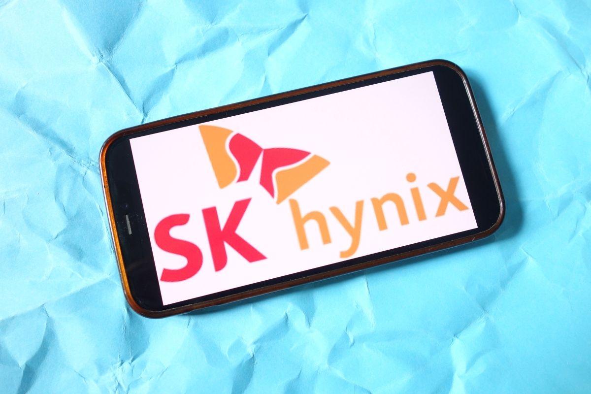 SK Hynix Eyes $10 Billion US Listing To Finance AI Memory Surge