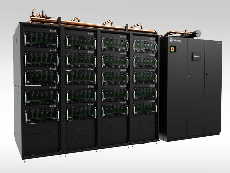 Vertiv Holdings Co (NYSE:VRT) Stock Analysis: Analyst Upgrade Signals Strong AI Data Center Growth